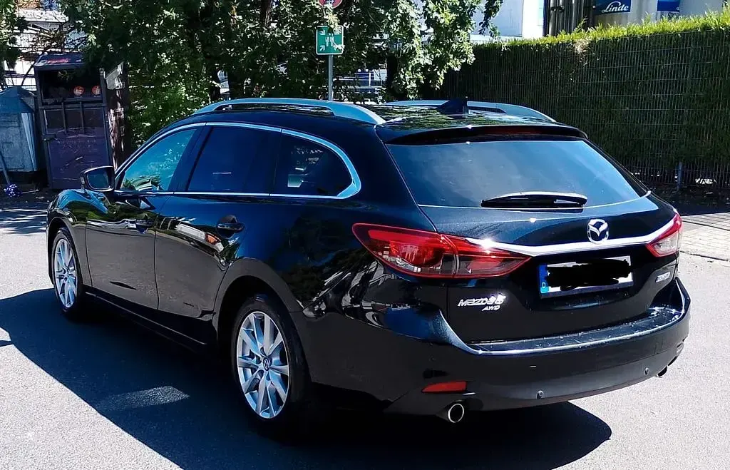 Gebraucht Mazda 6 150 PS (110 kW) 2015 Schwarz Limousine