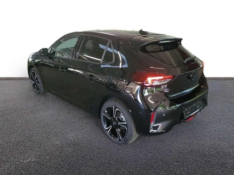 Gebraucht Opel Corsa 101 PS (74 kW) 2025 Lackierung schwarz perla nera/ Kleinwagen