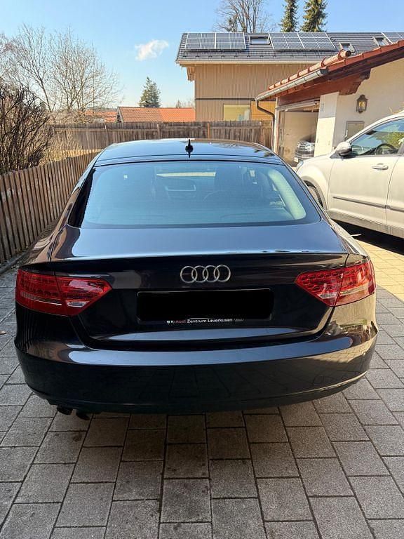 Gebraucht Audi A5 170 PS (125 kW) 2011 Grau Coupé