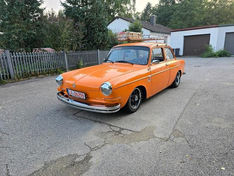 Orange Gebraucht 1971 VW Type 3 Limousine | 10.899 € - Bild 1/4