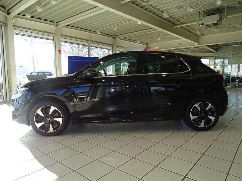 Gebraucht Opel Corsa-e Elegance 100 kW (136 PS) 2022 Perla nera schwarz Kleinwagen