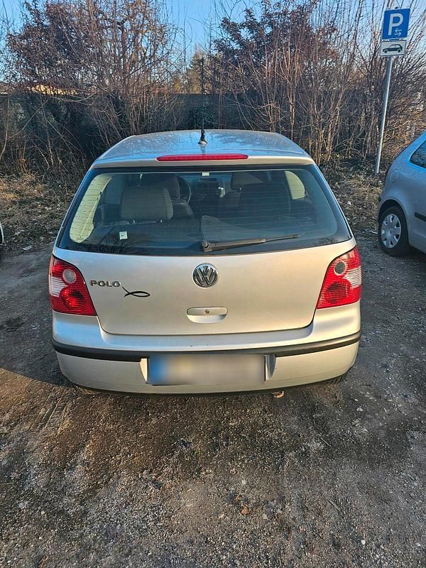 Gebraucht VW Polo 54 PS (39 kW) 2003 Silber Kleinwagen
