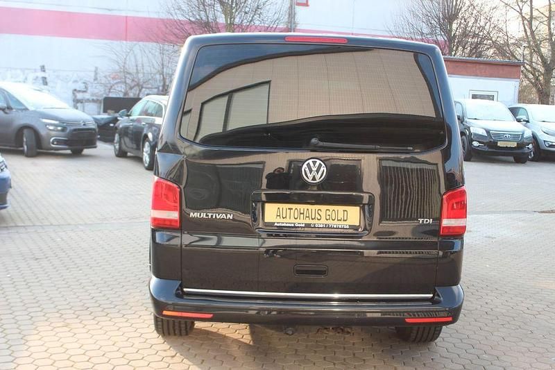 Gebraucht VW Multivan Highline 179 PS (131 kW) 2012 Schwarz Van