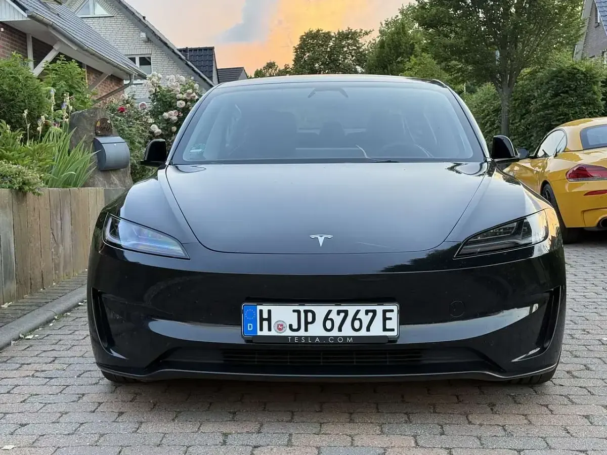 Gebraucht Tesla Model 3 Performance 461 kW (627 PS) 2024 Schwarz Limousine