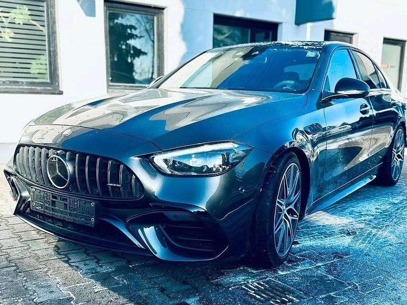 Gebraucht Mercedes C63 AMG AMG 476 PS (350 kW) 2024 Grafitgrau  metalliclack Limousine