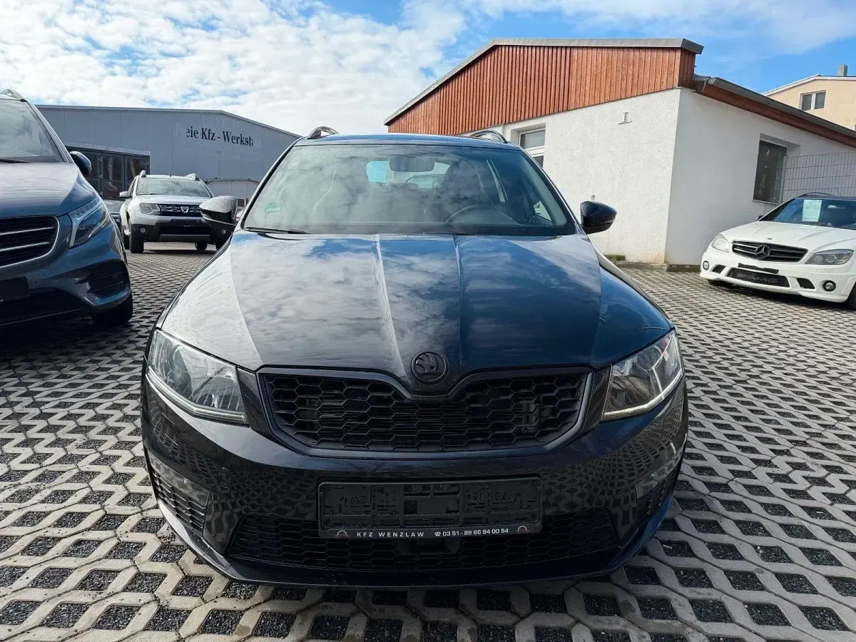 Gebraucht Skoda Octavia RS 230 PS (169 kW) 2016 Schwarz Kleinwagen
