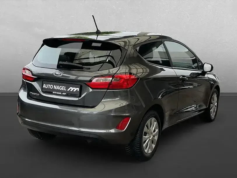 Gebraucht Ford Fiesta Trend 75 PS (55 kW) 2022 Grau Kleinwagen
