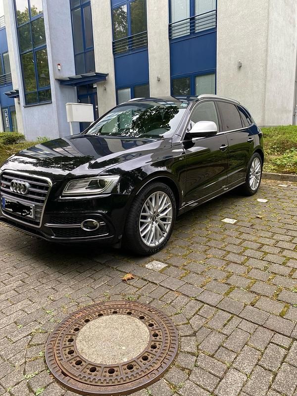 Schwarz Gebraucht 2015 Audi SQ5 SUV | 24.300 € (Fairer Preis) - Bild 1/4