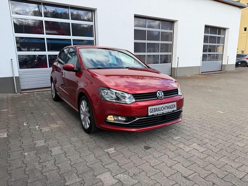 Gebraucht VW Polo Highline 90 PS (66 kW) 2014 Rot Kleinwagen