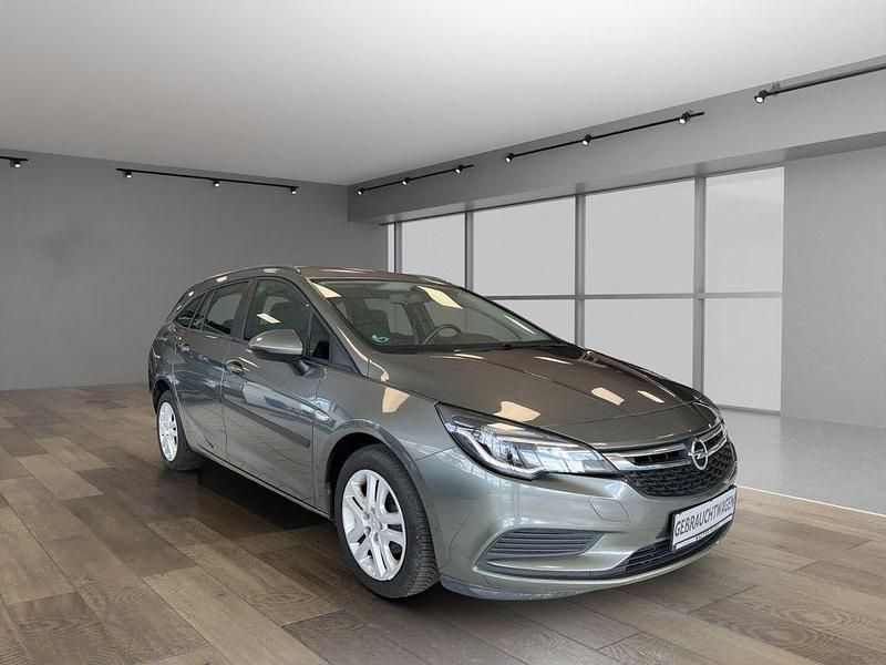 Gebraucht Opel Astra Edition 110 PS (80 kW) 2019 Quarz grau Kombi