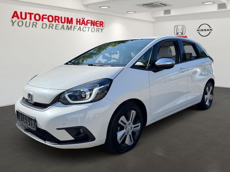 Platinum white p. Gebraucht 2021 Honda Jazz Executive Kleinwagen | 19.250 € (Fairer Preis) - Bild 1/4