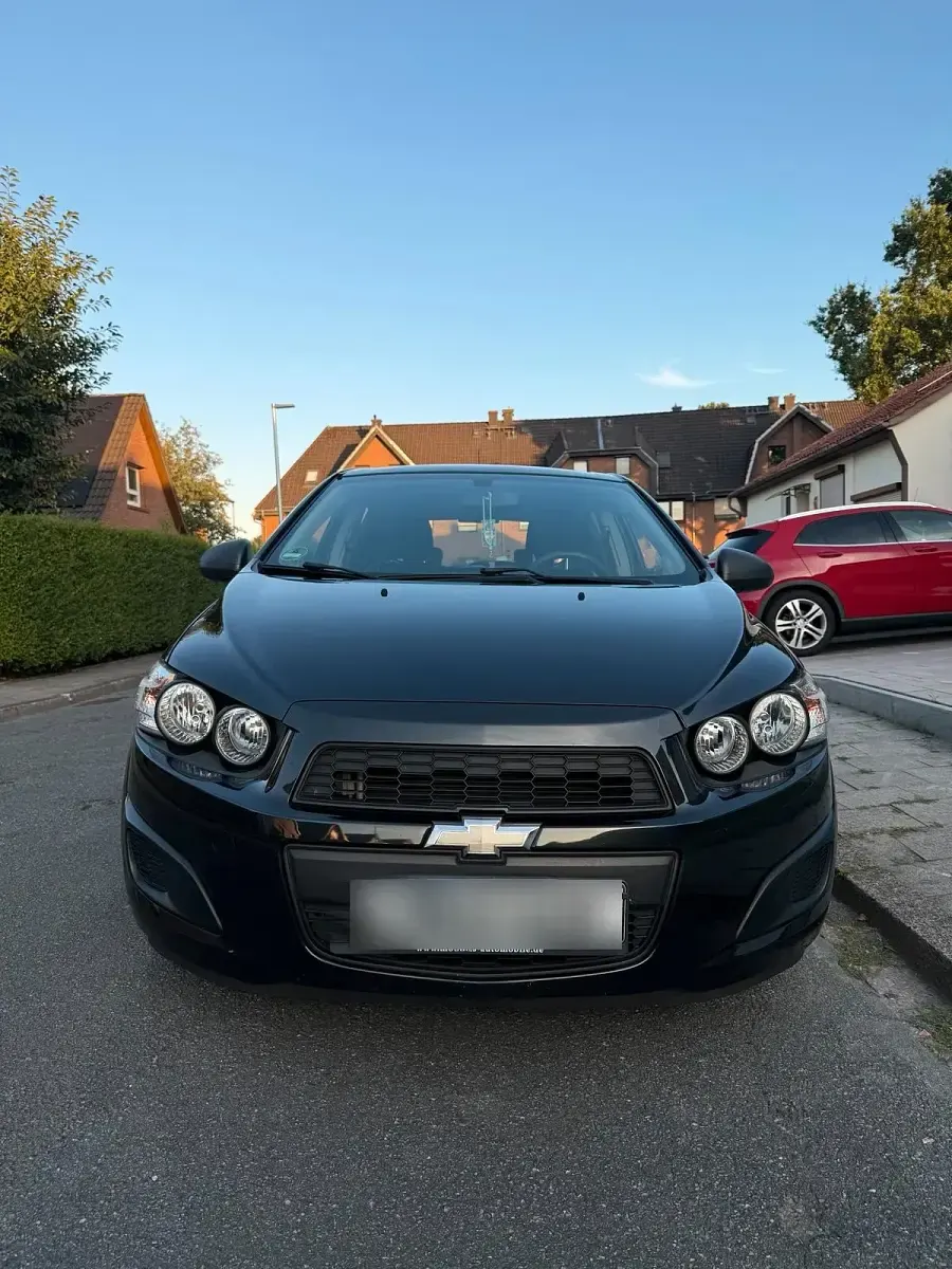 Gebraucht Chevrolet Aveo 51 PS (37 kW) 2012 Schwarz Limousine