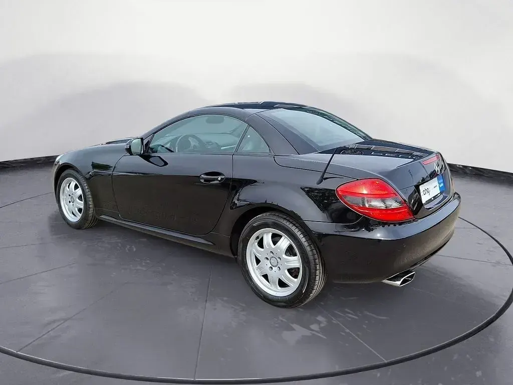 Gebraucht Mercedes SLK200 184 PS (135 kW) 2009 Schwarz Cabrio