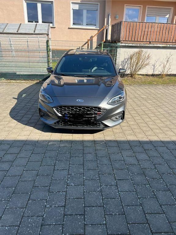 Gebraucht Ford Focus ST 190 PS (139 kW) 2020 Grau Kombi