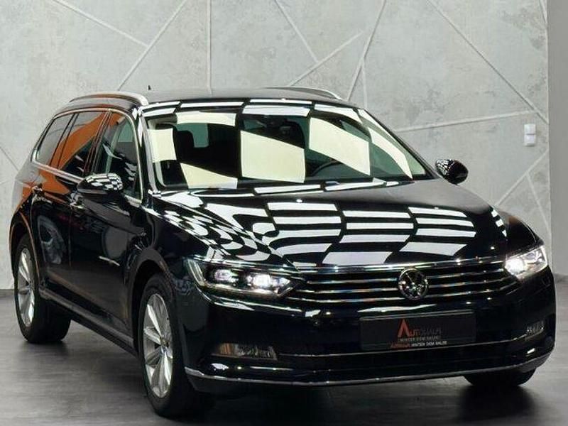 Gebraucht VW Passat Highline 150 PS (110 kW) 2019 Schwarz Kombi