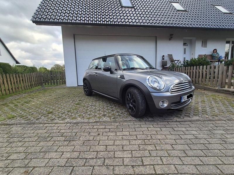 Gebraucht Mini Cooper 122 PS (89 kW) 2010 Grau Kleinwagen