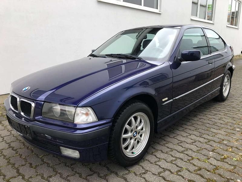 Blau Gebraucht 2000 BMW 316 Compact Kleinwagen | 3.990 € (Teuer) - Bild 1/4