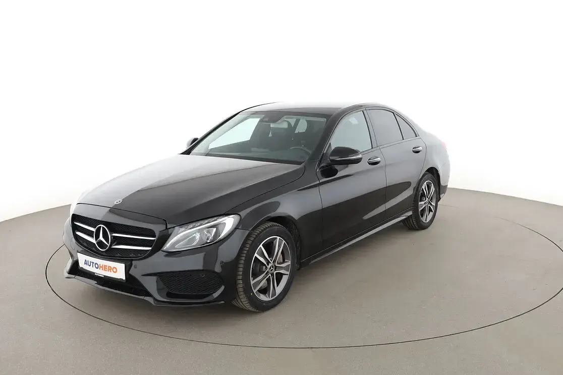 Gebraucht Mercedes C250 AMG line 211 PS (155 kW) 2018 Limousine