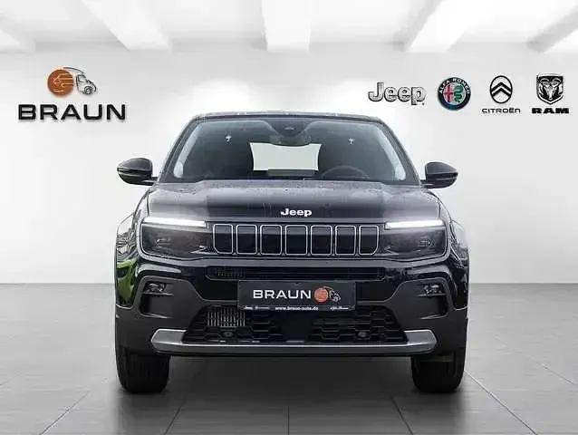 Gebraucht Jeep Avenger Summit 110 PS (80 kW) 2025 Volcano black SUV