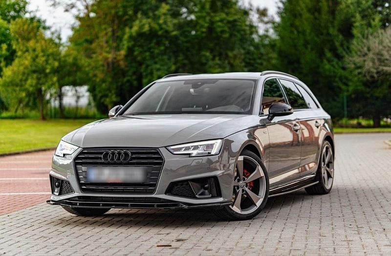 Grau Gebraucht 2019 Audi A4 Ambiente Kombi | 22.450 € (Superpreis) - Bild 1/4