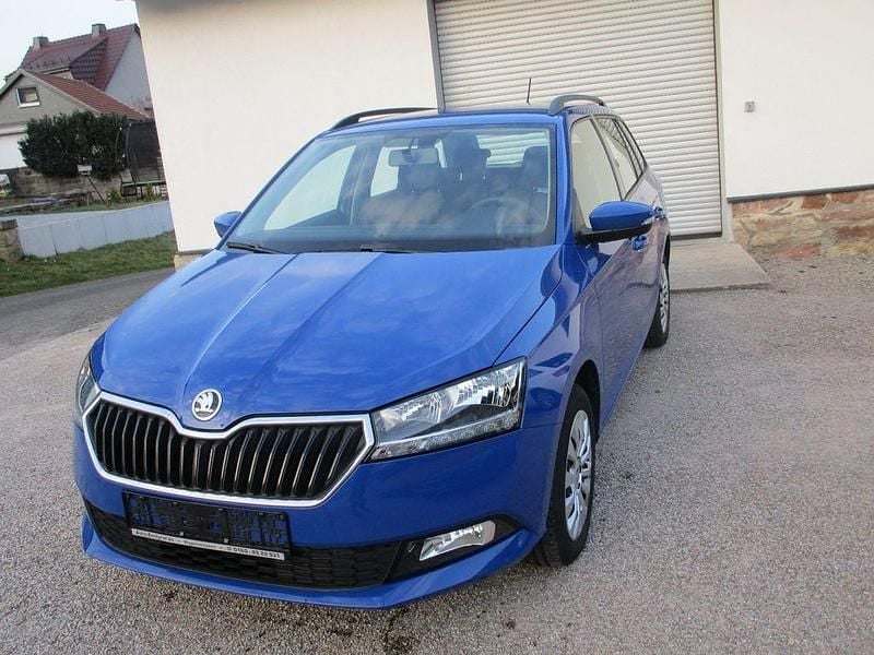 Gebraucht Skoda Fabia 95 PS (69 kW) 2020 Blau Kombi