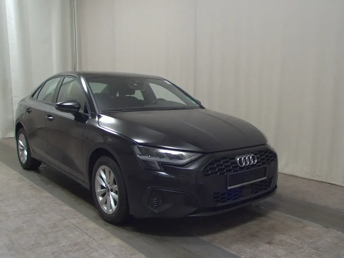 Brugt Audi A3 Basis 150 HK (110 kW) 2022 Sort Sedan