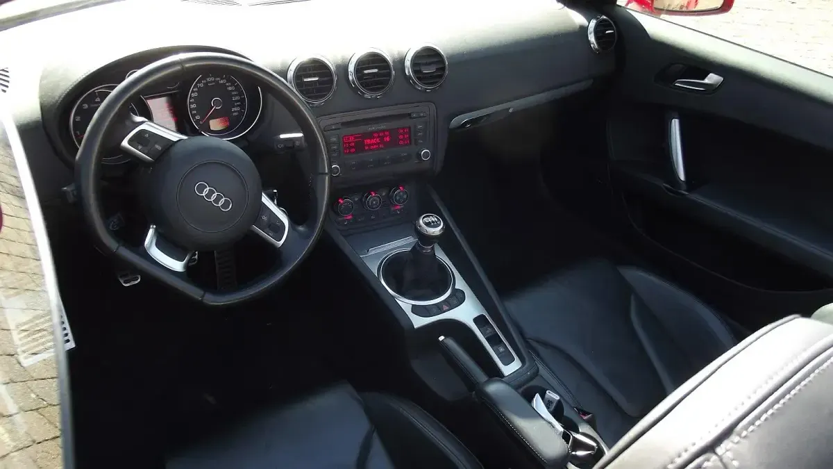Usado Audi TT 200 HP (147 kW) 2007 Vermelho Coupé