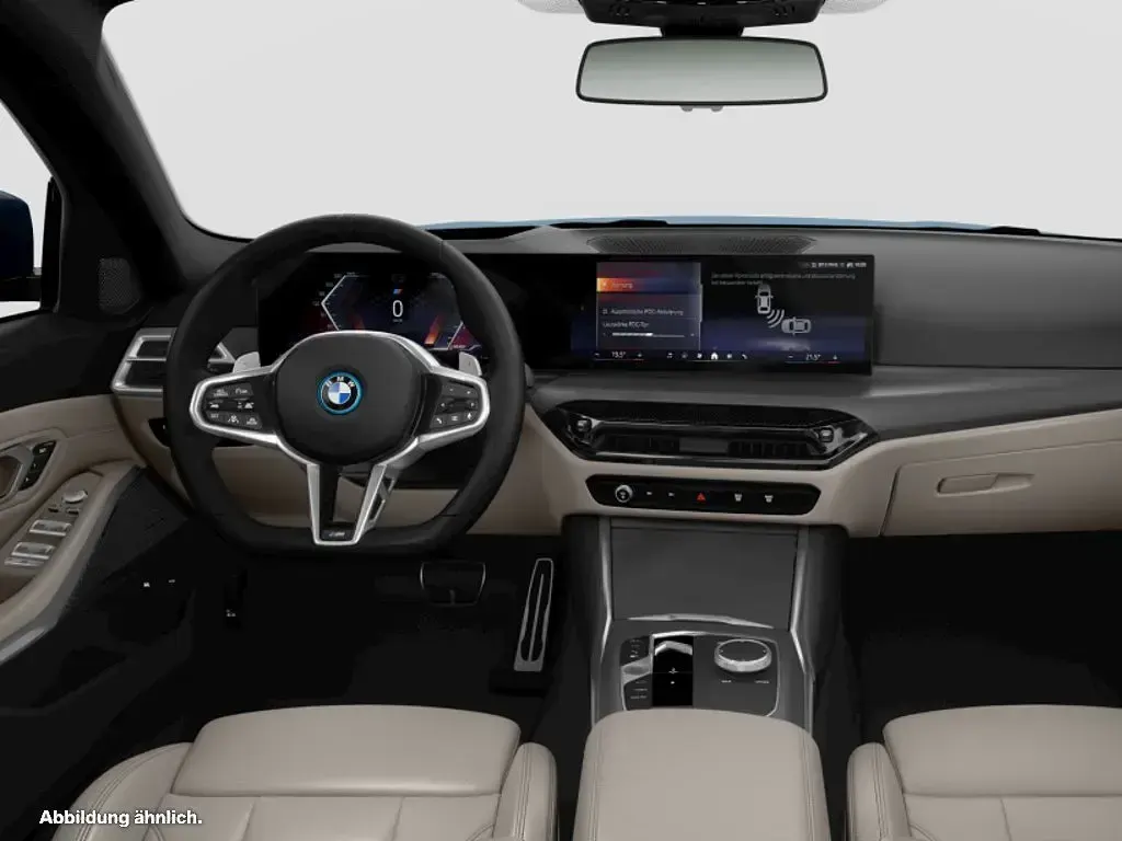 Gebraucht BMW 330e 292 PS (214 kW) 2025 Blau Kombi