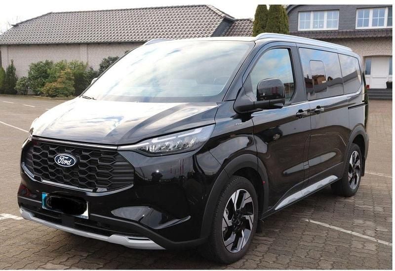Gebraucht Ford Tourneo Active 232 PS (170 kW) 2025 Schwarz Van / Kleinbus