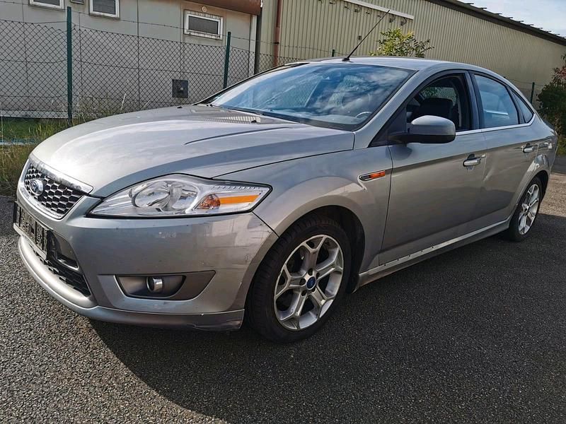Silber Gebraucht 2008 Ford Mondeo Limousine | 1.300 € (Superpreis) - Bild 1/4
