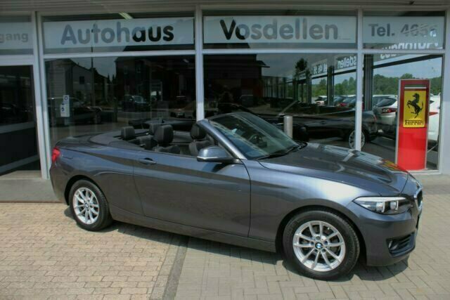 Gebraucht BMW 218 Advantage 150 PS (110 kW) 2017 Grau metallic Cabrio
