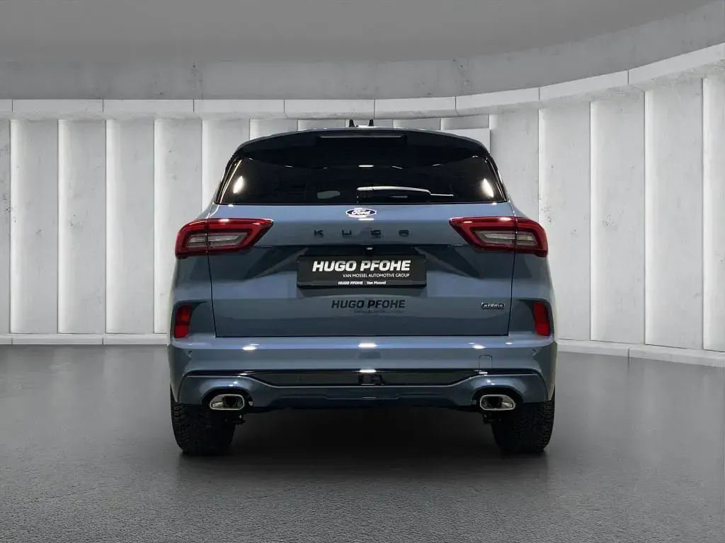 Gebraucht Ford Kuga 242 PS (177 kW) 2026 Blau SUV