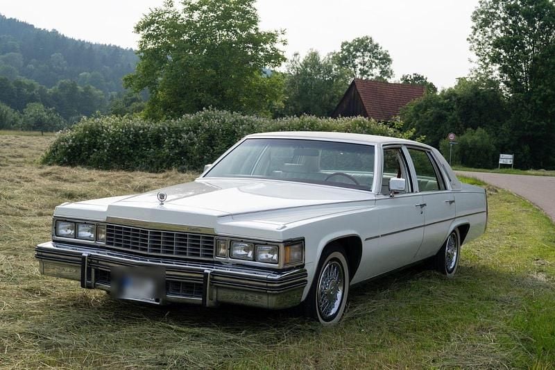Weiß Gebraucht 1977 Cadillac Deville Limousine | 12.900 € - Bild 1/4
