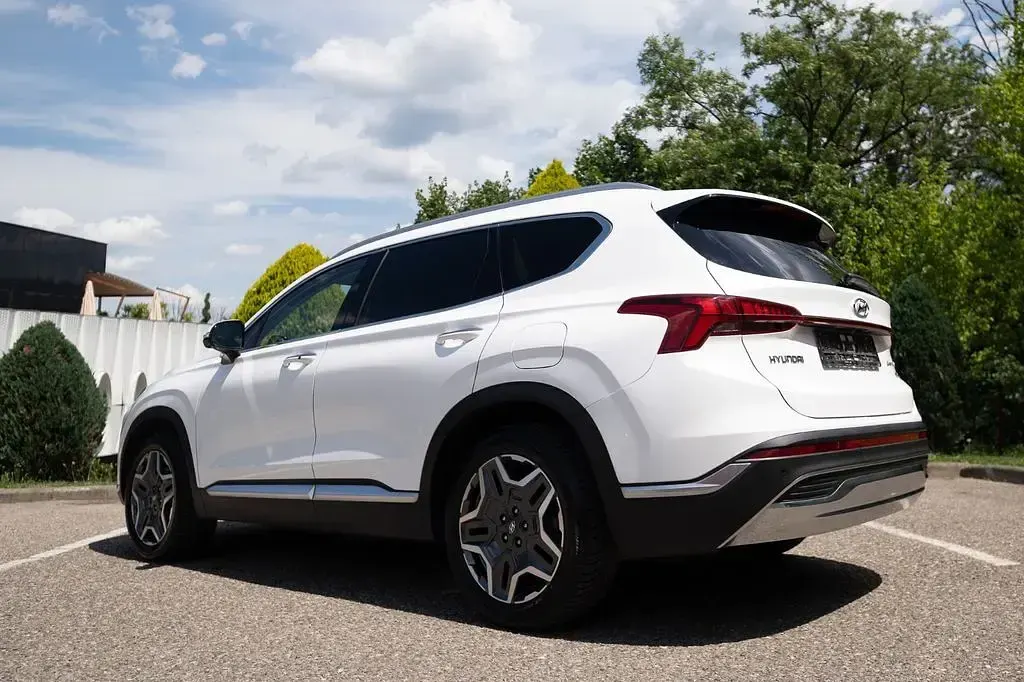 Gebraucht Hyundai Santa Fe 265 PS (194 kW) 2023 Weiß SUV