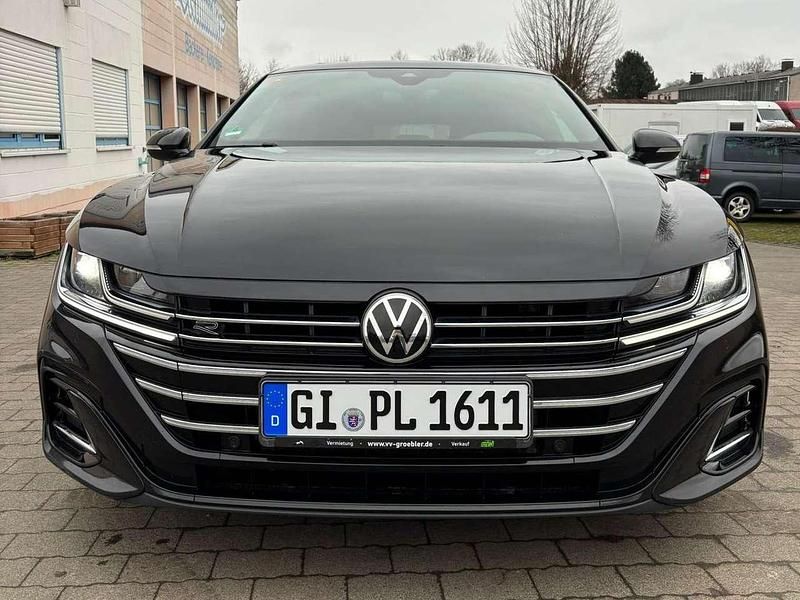 Gebraucht VW Arteon Pro 200 PS (147 kW) 2021 Deep black Kombi