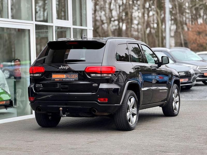 Gebraucht Jeep Grand Cherokee 250 PS (183 kW) 2016 Schwarz SUV