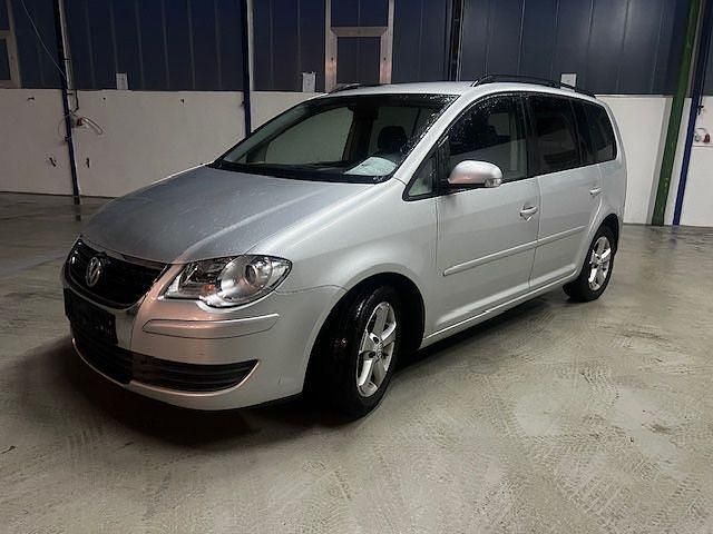 Gebraucht VW Touran Trendline 105 PS (77 kW) 2007 Silber Van / Kleinbus