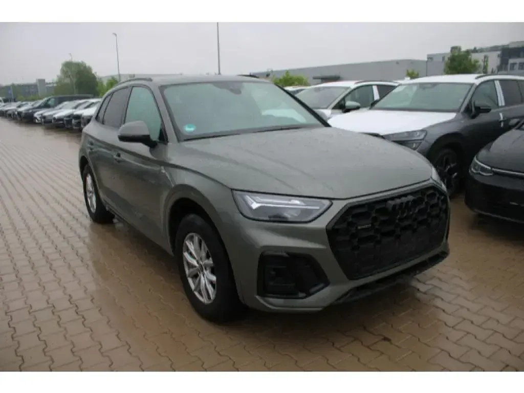 Second-hand Audi Q5 S-Line 299 CP (219 kW) 2023 Gri SUV