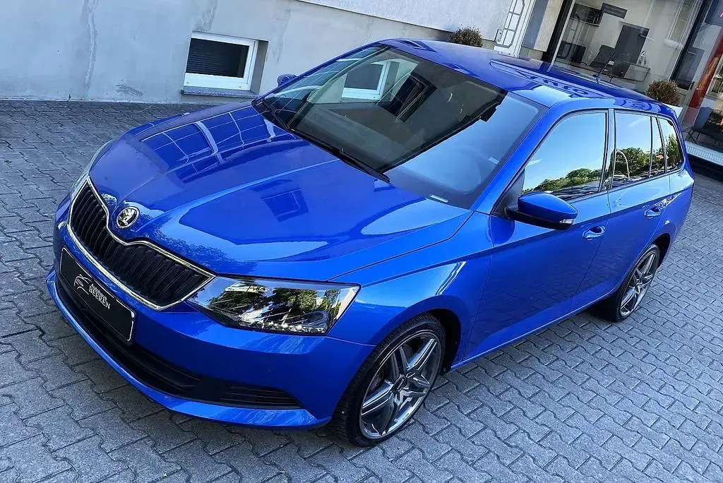 Gebraucht Skoda Fabia 110 PS (80 kW) 2017 Blau Kombi