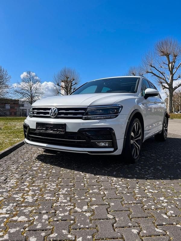 Weiß Gebraucht 2017 VW Tiguan R-line SUV | 19.300 € (Superpreis) - Bild 1/4
