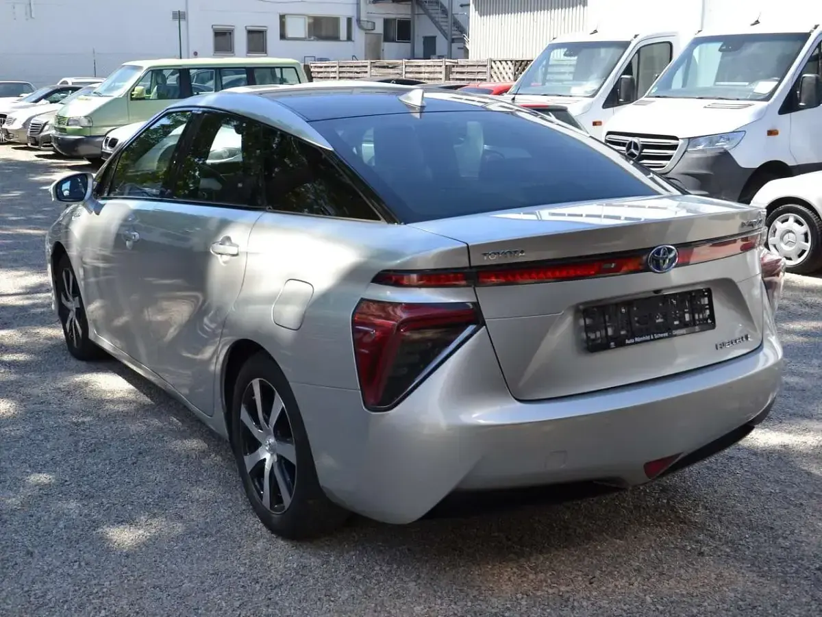Gebraucht Toyota Mirai 154 PS (113 kW) 2020 1j6/202 Limousine