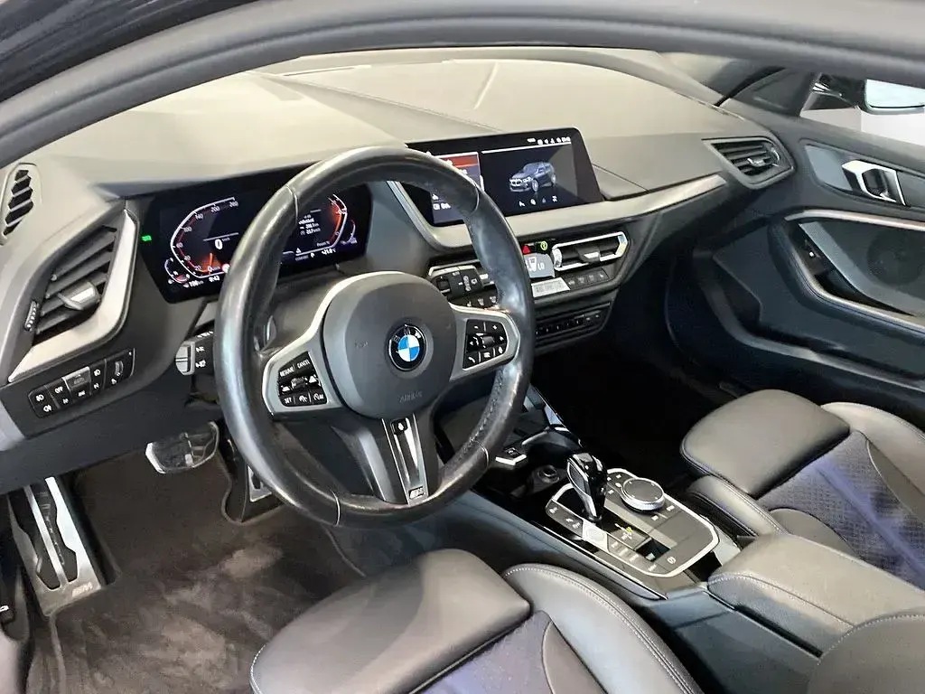 Gebraucht BMW 120 M Sport 178 PS (130 kW) 2023 Schwarz Limousine