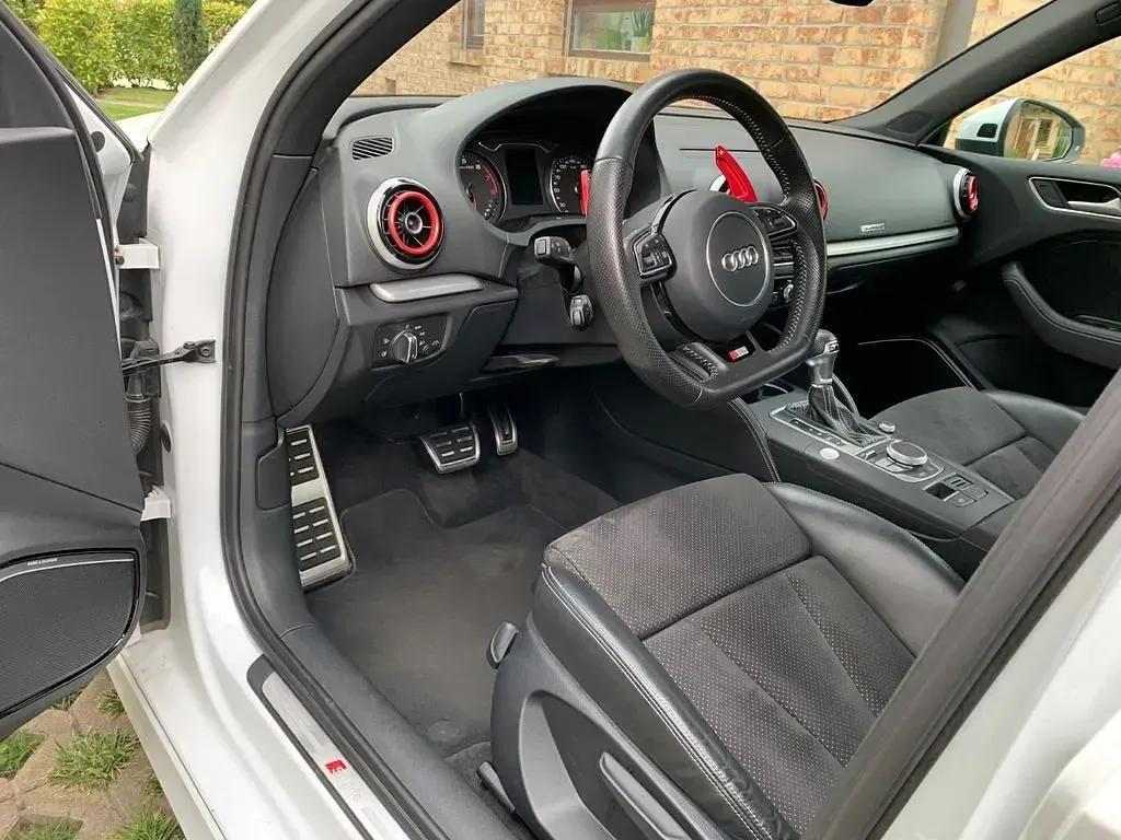 Gebraucht Audi A3 S-Line 179 PS (131 kW) 2014 Weiß Limousine