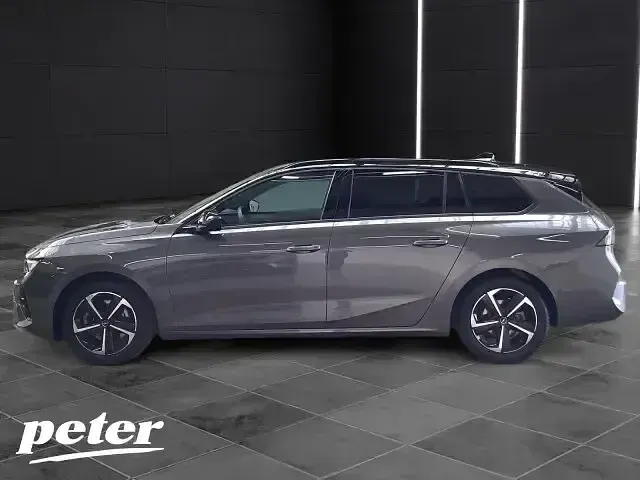 Gebraucht Opel Astra 131 PS (96 kW) 2025 Grau Kleinwagen