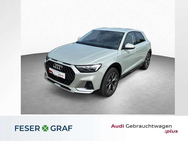 Tausilber metallic Gebraucht 2024 Audi A1 Ambiente Kleinwagen | 24.690 € (Superpreis) - Bild 1/4