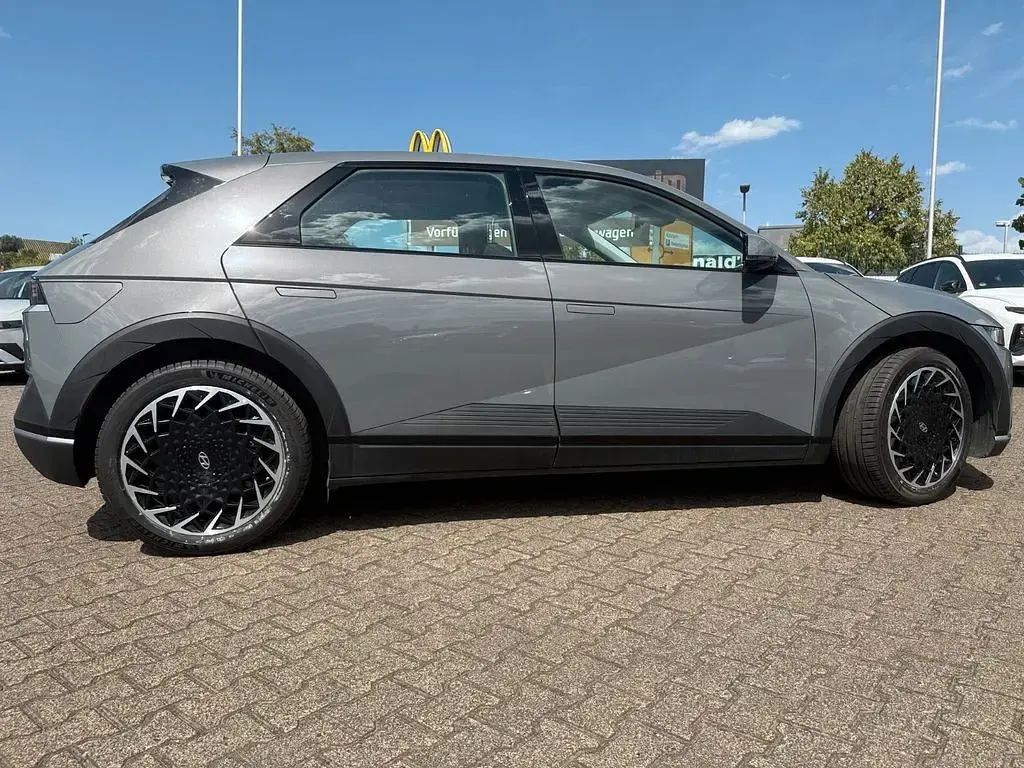 Gebraucht Hyundai Ioniq 5 Dynamiq 172 kW (235 PS) 2023 Grau SUV