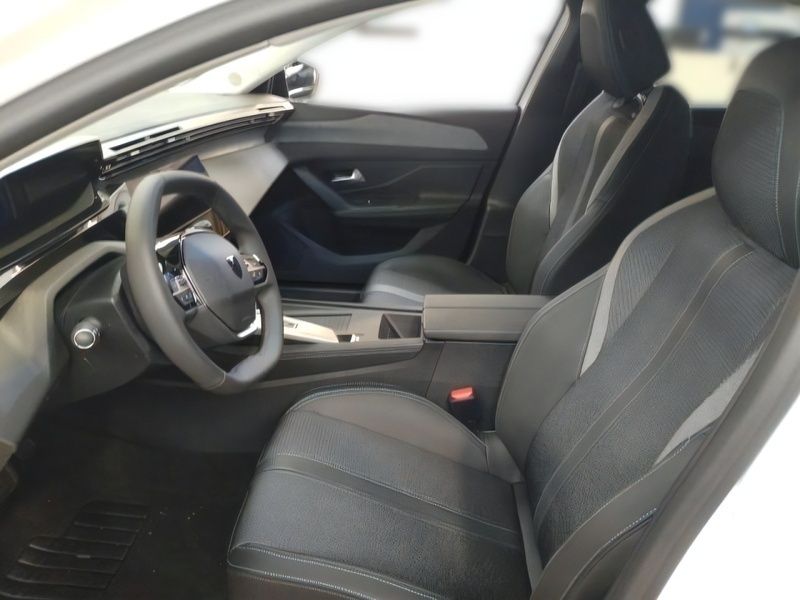 Gebraucht Peugeot 308 SW Allure 131 PS (96 kW) 2023 Weiß Kombi