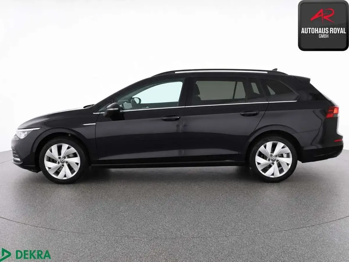 Gebraucht VW Golf VIII Style 150 PS (110 kW) 2023 Schwarz Kombi