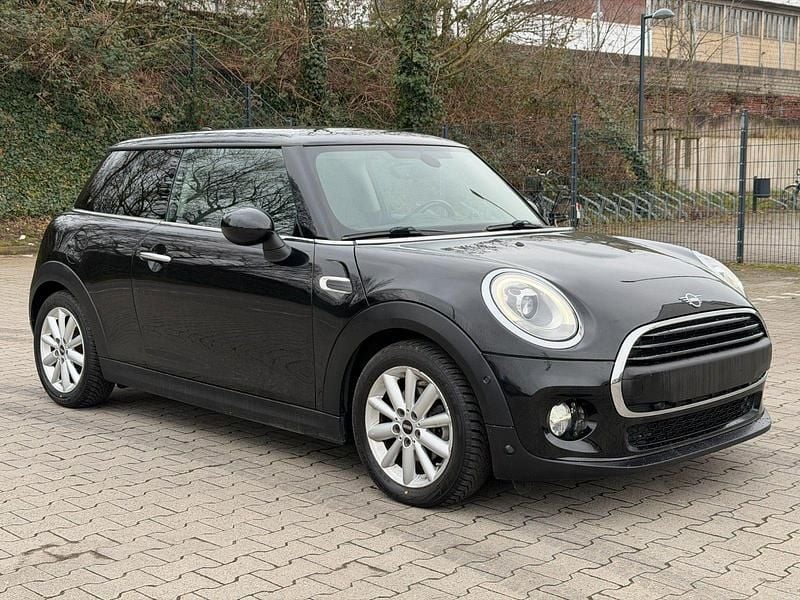 Gebraucht Mini Cooper D 116 PS (85 kW) 2016 Schwarz Kleinwagen