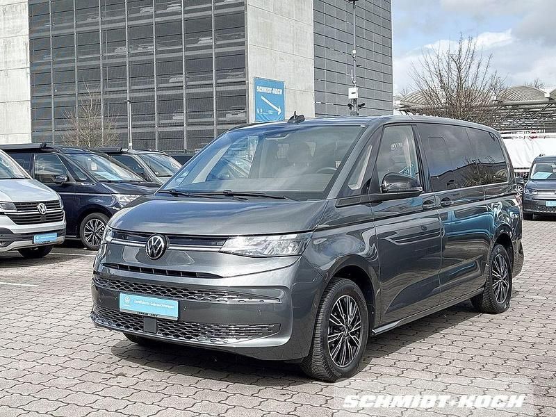 Second-hand VW Multivan Life 150 CP (110 kW) 2025 Gri Monovolum